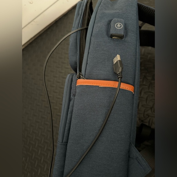 Laptop backpack - Picture 4 of 4